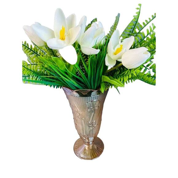 Vintage Jeanette Marigold Carnival Iridescent Glass Vase Iris Herringbone Peach - Picture 1 of 13